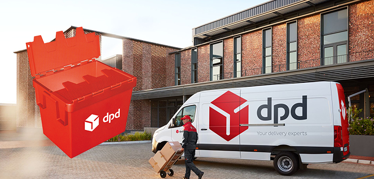 DPD Fahrer liefert mit Sackkarre - DPD Shuttlebox