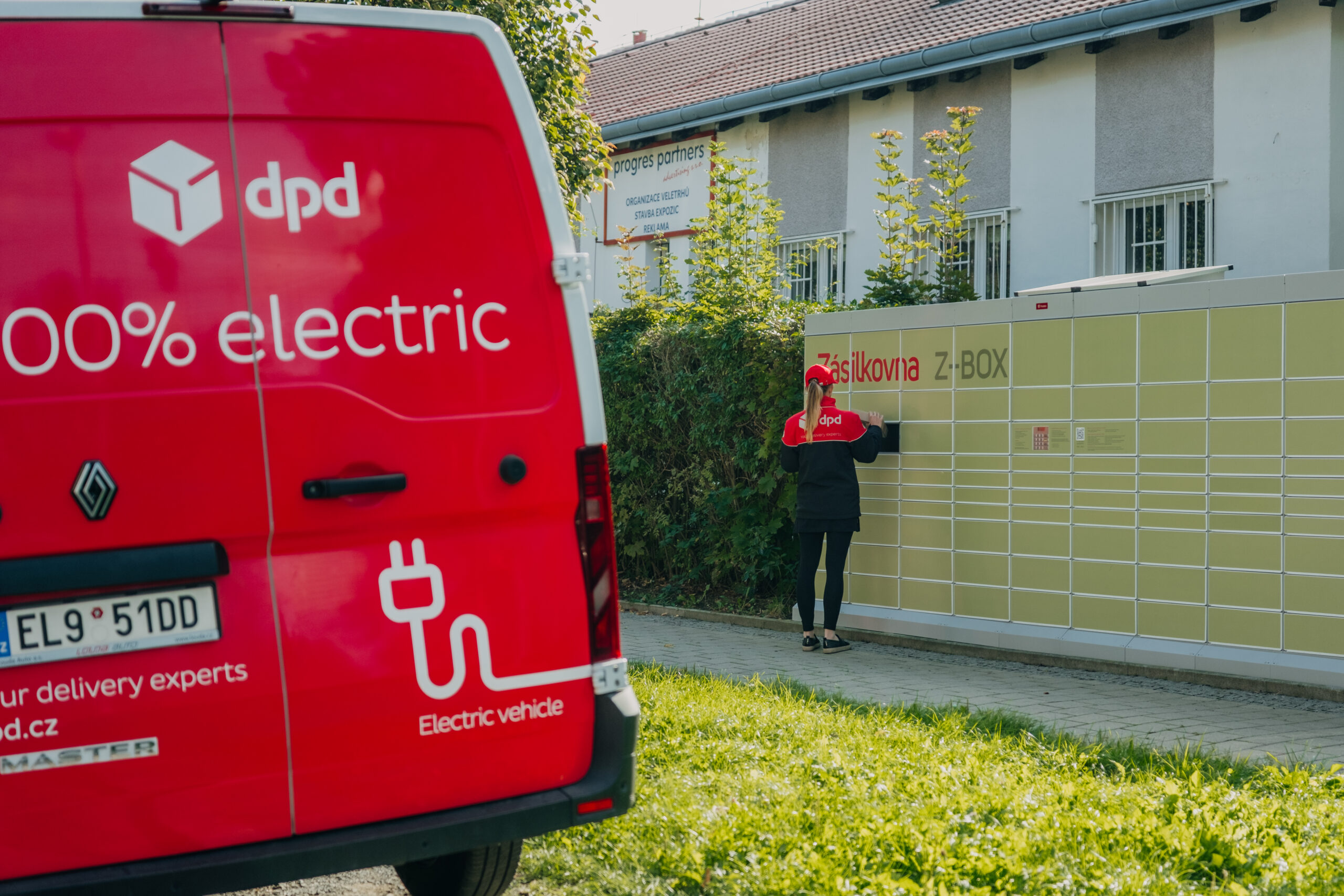 DPD z-box