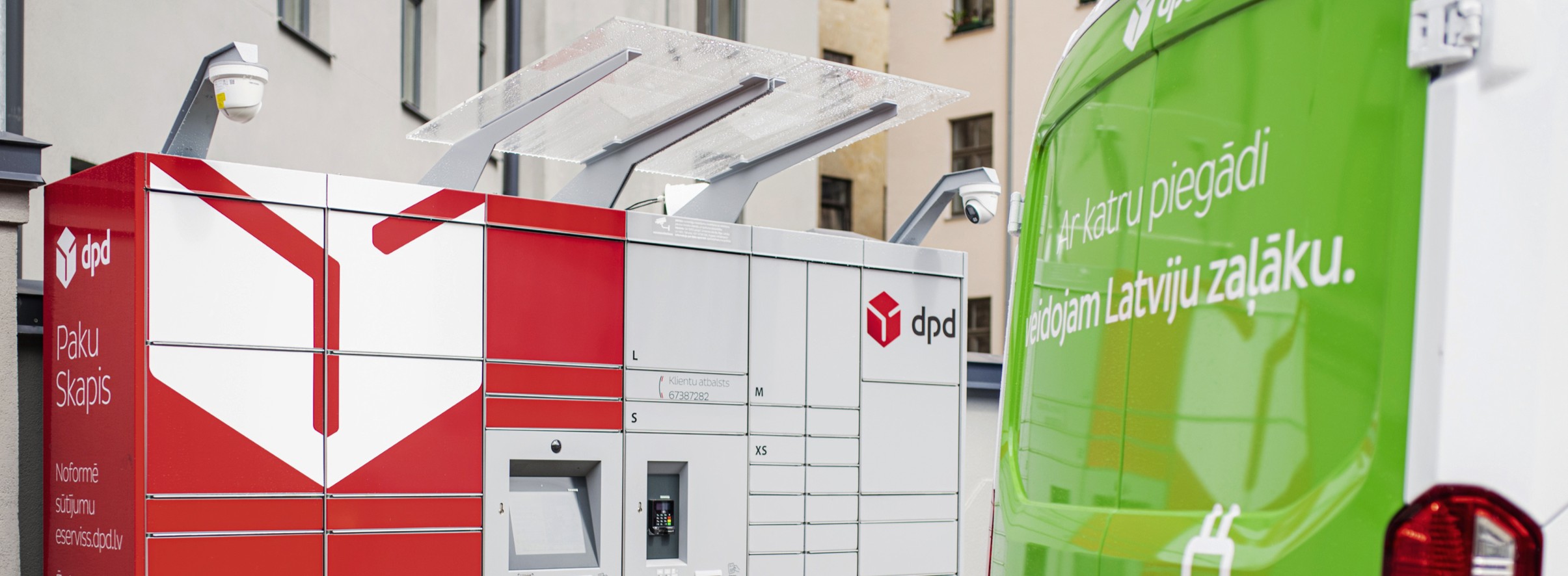 Parcel locker and van